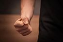 Mezgynban, a Petfi utcban, prilis 23-n, kora dlutn, a frfi odalpett egy biciklishez s megttte. A vereked a gyan szerint, kbtszert fogyasztott, bdult llapotban volt. A kp illusztrci. Kp: Shutterstock   