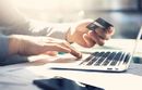 Kt bank is ersti az online csalsokkal szembeni vdelmet. A kp illusztrci. Kp: Depositphotos
