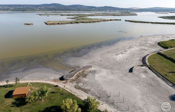 Képek a Velencei-tóról, 2026. június 23-án. Képek: MTI / Vasvári Tamás Képek a Velencei-tóról, 2026. június 23-án. Képek: MTI / Vasvári Tamás