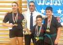 A Contact K. T. H. E Orosh�za csapata Bak �gnes Panna, Puravecz P�ter, Szemenyei M�t� Bence �s Szemenyei Bal�zs J�zsef. K�p forr�sa: Szerz�