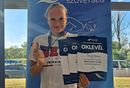 A békéscsabai Baráth Martina a bronzéremmel és a további három versenyszámban kiérdemelt oklevelekkel A békéscsabai Baráth Martina a bronzéremmel és a további három versenyszámban kiérdemelt oklevelekkel