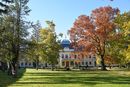 A Muzsikál az erdő a Körösök völgyében háromnapos programjainak első napja az Almásy-kastély parkjában lesz. Kép: Békés Megyei Értéktár A Muzsikál az erdő a Körösök völgyében háromnapos programjainak első napja az Almásy-kastély parkjában lesz. Kép: Békés Megyei Értéktár
