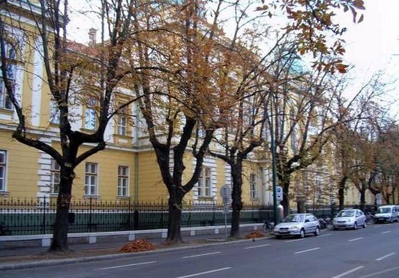 A Gyulai T�rv�nysz�k �s a Gyulai J�r�sb�r�s�g okt�ber 20-�n, id�n is egy�tt rendezi meg az Igazs�gszolg�ltat�s Eur�pai Napj�t a Gyula, B�ke sgt. 38. sz�m alatti �p�let�ben. K�p: birosag.hu   