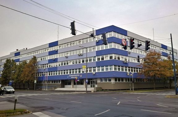 A Békés Megyei Rendőr-főkapitányságon, október 27-én, ma tartottak ünnepséget. Kép: Police.hu A Békés Megyei Rendőr-főkapitányságon, október 27-én, ma tartottak ünnepséget. Kép: Police.hu