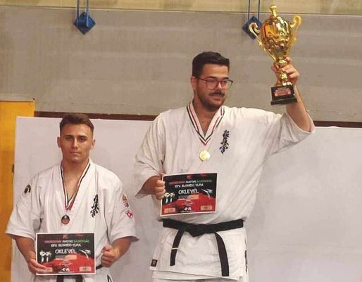 Varju Csaba (Nintai Kyokushin Karate Egyesület, Sarkad) ezüstérmet szerzett. Kép forrása: Szerző   