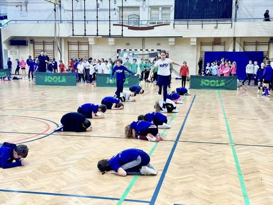 Az eldntn, sor- s vltversenyekbl llt, gyessgi feladatokat, komplex gyakorlatsorokat vgeztek a dikok. Kp forrsa: Knya Istvn alpolgrmester kzssgi oldala