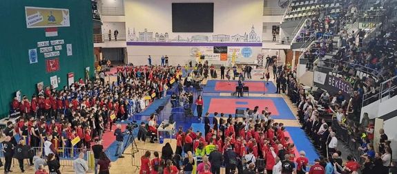 A dikolimpira 740 nevezs rkezett, szinte az orszg minden rszbl jttek versenyzk. Kp forrsa: Szerz