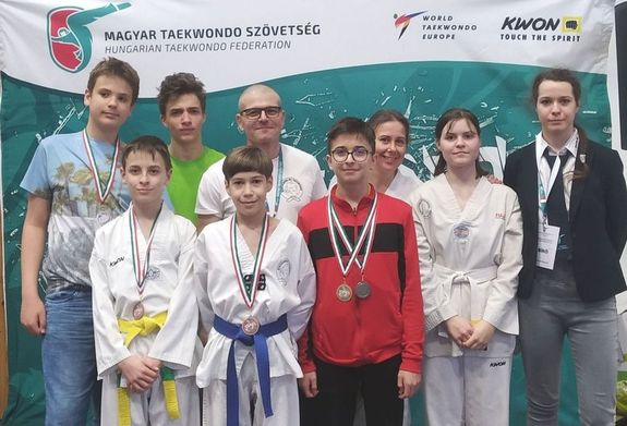Bks vrmegyt a Bkscsabai Jzsef Attila Laktelepi Tmegsport Egyeslet (JALTE) WT taekwon-do szakosztlya kpviselte. Minden versenyz dobogra llhatott. Kp forrsa: Szerz
