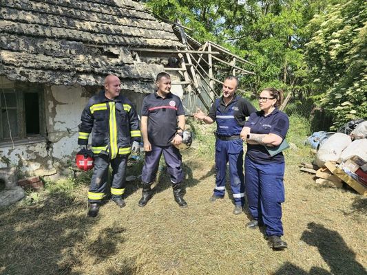 A tzvizsglk s a rendrsgi helysznelk kzs gyakorlatnak kpei. Kpek: Bks Vrmegyei Rendr-fkapitnysg   