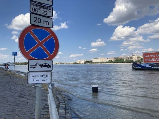 Az rad Duna, 2024. jnius 8-n, szombaton. Kpek: Adhitiani Ferryana Suzanthi   