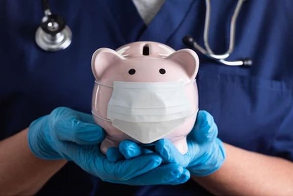 jlaki kos szerint GDP-arnyosan 1,5-2 szzalkponttal kellene megemelni a hazai egszsggyi rendszer finanszrozst (Illusztrci: Shutterstock)