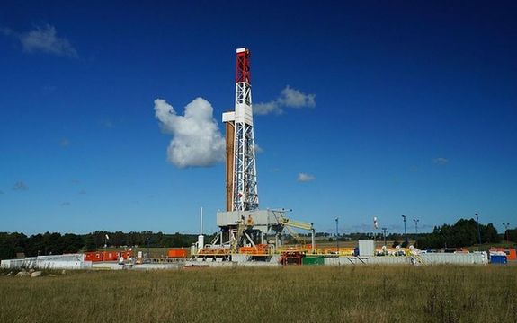 A 2025 mrciusig folytatott rtegvizsglatok alapjn, a Som-8 elnevezs kt jelenleg, bizonytottan, napi 1200 hord olaj termelsre kpes. A kp illusztrci. Kp: Pixabay   