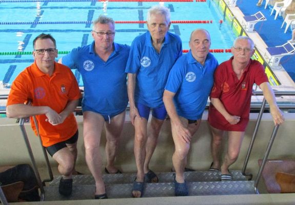 A Rozmrok Ttkomlsrl, kzpen a legeredmnyesebb Bks vrmegyei versenyz, Kancs Jnos