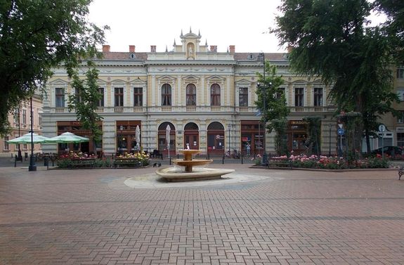 Bkscsabn, a belvrosban, a Szent Istvn trre vrjk az rdekldket, holnap. Kp: Wikimedia Commons