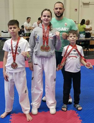 A Bartsg SE Battonya versenyzi. Kp forrsa: Szerz