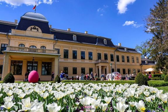 H�sv�ti d�szben a gyulai Alm�sy-kast�ly. K�p forr�sa: Gyulai Alm�sy-kast�ly L�togat�k�zpont Facebook-oldala