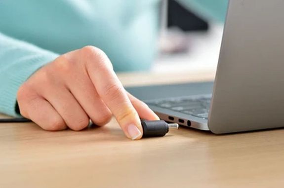 A 8 kiskor gyermeknek a szli, valtlan bejelentssel, a magyarorszgi tanuli jogviszonya sznetelt. A gyerekek tanulmnyaikat gyulai szkhely nonprofit kft. szervezsben, bkscsabai tanyaingatlanban folytattk, ahol tnyleges oktatsi-nevelsi tevkenysg nem folyt. A kp illusztrci. Kp: Shutterstock