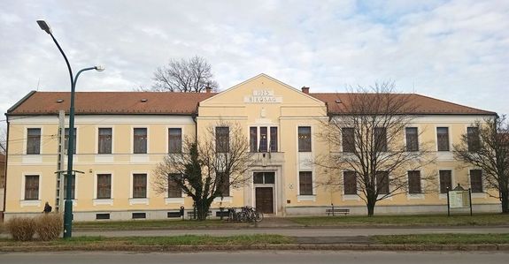 Az Oroshzi Jrsbrsgon, idn is folytatdik az plet feljtsa. Kp: birosag.hu