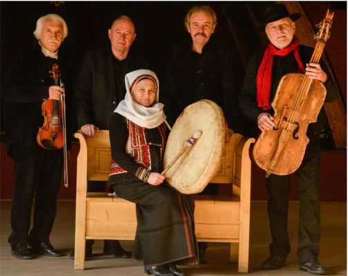 A Muzsiks egyttes. Kp: Ksa Bla. Kp forrsa: gyulaivarszinahz.hu   