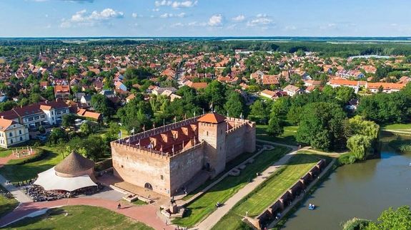  Gyuln, a Vrkertben, szeptember 20-n, 18 rakor lesz szerencsekoncert. Mg nem ismertek a fellpk. Kp forrsa: Gyulai Vr Facebook-oldala   