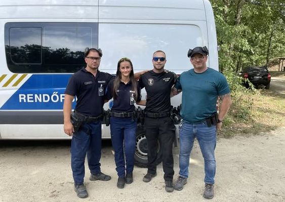 A Bks Vrmegyei Rendr-fkapitnysgot Janostykn Nyilas Andrea r. rmester, Krmi Ferenc r. trzszszls, Gortk Mt r. hadnagy s Szilgyi Istvn r. rmester kpviselte a versenyen. Kp forrsa: Bks vrmegyei rendrsg Facebook-oldala   