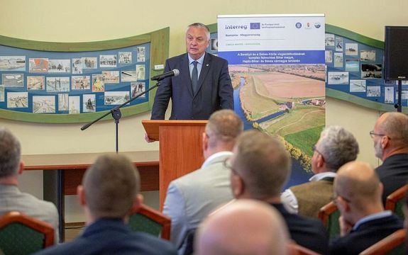 Lng Istvn, az Orszgos Vzgyi Figazgatsg figazgatja a gyulai projektbemutatn. Kp forrsa: KVIZIG