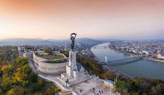 A Citadella Budapest panormjval. Kp: Adobe Stock   