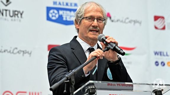 Galambos Pter, a Magyar Kick-Box Szakszvetsg elnke elgedett. Kp forrsa: Szerz