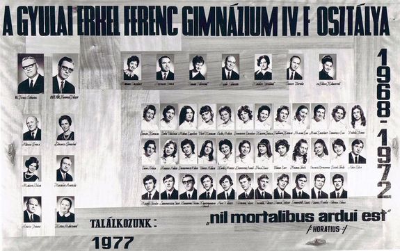 Krasznahorkai Lszl 1968-tl 1972-ig az Erkel Ferenc Gimnzium dikja volt. A tablkpen, az als sorban, balrl a negyedik. Kp forrsa: Facebook