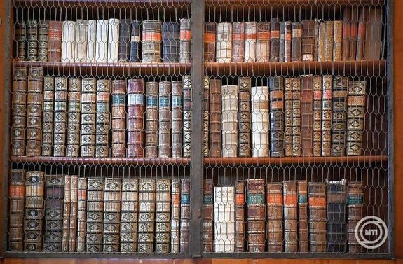 K�pek a megmentett Pannonhalmi F�ap�ts�gi K�nyvt�r�b�l a sajt�t�j�koztat� napj�n, 2026. janu�r 20-�n. K�pek: MTI / Krizs�n Csaba