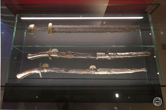 A magyar kult�ra napj�n, janu�r 22-�n, cs�t�rt�k�n megny�lt az Attila c�m� nemzetk�zi t�rlat Budapesten, a Magyar Nemzeti M�zeumban. K�pek: MTI / Kocsis Zolt�n   