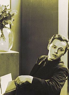 Victor Vasarely 1930 k�r�l. K�p forr�sa: Wikip�dia