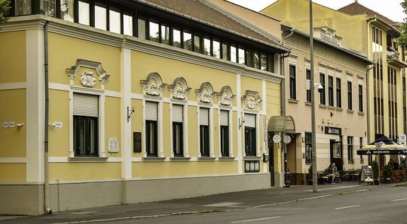 A Szlov�k Kult�ra H�za, B�k�scsab�n, 30 �ves. K�p: visitbekescsaba.com