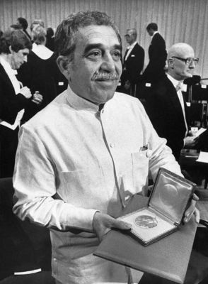 Gabriel Garc�a M�rquez (Kolumbia, 1927. m�rcius 6. – Mexik�, 2014. �prilis 17.) Az �r� 1982-ben vette �t az irodalmi Nobel-d�jat. K�p forr�sa: Daily News   