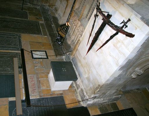 Thomas Becket meggyilkol�s�nak helye a cantenbury katedr�lisban. K�p: Fredrik Possa. K�p forr�sa: Wikip�dia