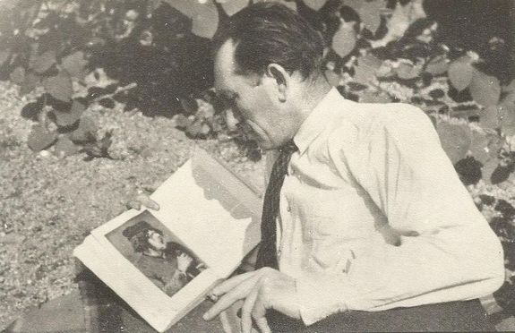  Ismert �s kev�sb� ismert k�pek Koh�n Gy�rgyr�l. K�pek forr�sa: Szerz�   