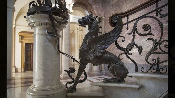 Bels� k�p a palot�ban. K�p forr�sa: YouTube