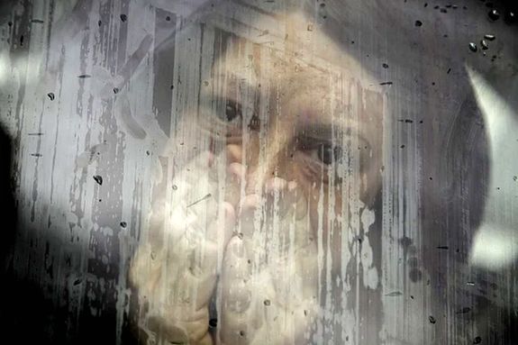 A f�rfi len�zte sz�leit, szidalmazta �ket, becsm�relte �let�ket, munk�jukat, t�bb alkalommal b�ntalmazta is �ket, akik viselked�se miatt tartottak t�le. A k�p illusztr�ci�. K�p: DepositPhotos   