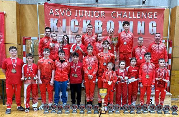 A legeredm�nyesebb csapat a b�k�scsabai JALTE –Debreczeni team. K�p forr�sa: Szerz�