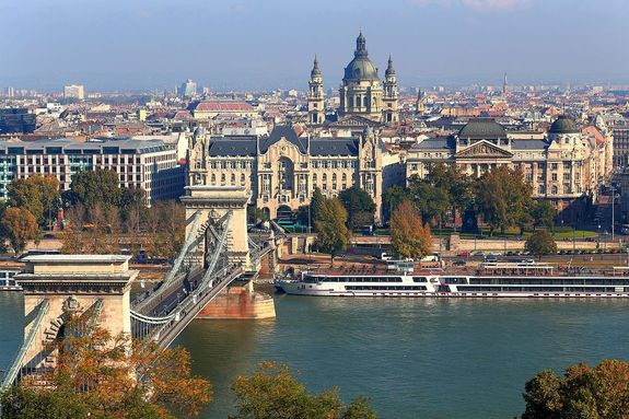 Budapest, ahol a Tisza-korm�ny is m�k�dik majd. A k�pen a f�v�ros. K�p: Wikid�zet