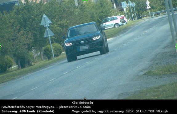 Mez�hegyes, II. J�zsef k�r�t, 86 km/h. K�p forr�sa: B�k�s v�rmegyei rend�rs�g Facebook-oldala