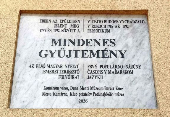 Az eml�kt�bla a Mindenes Gy�jtem�ny tisztelet�re. K�p: ma7.sk