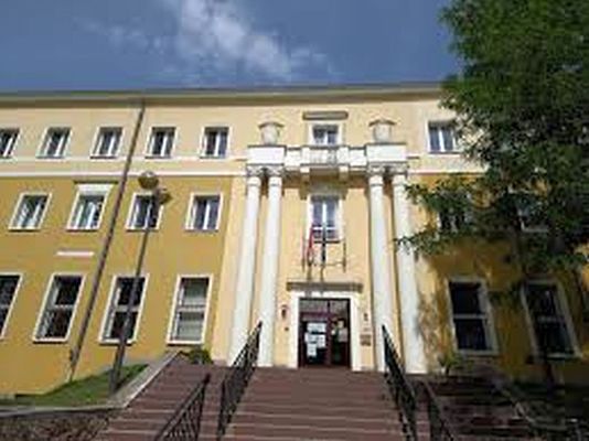 A Tatab�nyai T�rv�nysz�k a f�rfit 11 �v fegyh�zb�ntet�sre �t�lte, az �t�let nem joger�s. K�p forr�sa: Gran TV   