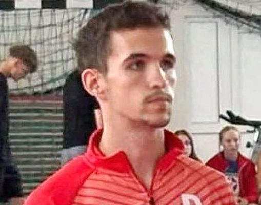 Viczi�n D�niel (B�k�scsabai JALTE-Debreczeni team) a gy�ri Sz�chenyi Istv�n Egyetem k�pviselet�ben, gy�z�tt 13:8 ar�nyban
