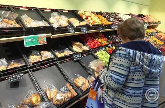  Megny�lt a magyar �telment� startup, a Munch els� fizikai boltja az �lelmiszer-pazarl�s elleni k�zdelem vil�gnapj�hoz kapcsol�dva. Az �zlet h�tf�t�l, Szegeden v�rja a v�s�rl�kat. K�pek: MTI / Lehoczky P�ter