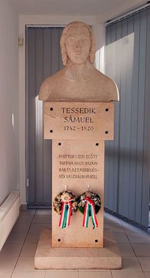 A n�vad�, Tessedik S�muel szobra a szarvasi Campuson. K�p: mateuniversity / Facebook