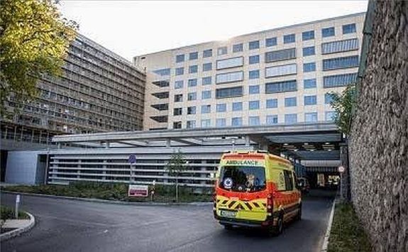 A sz�v- �s �rrendszer eg�szs�g�nek meg�rz�s�t, a kardiol�giai rehabilit�ci�t seg�t� mobilalkalmaz�st fejlesztett ki a P�csi Tudom�nyegyetem (PTE) Klinikai K�zpontja. K�p: Facebook